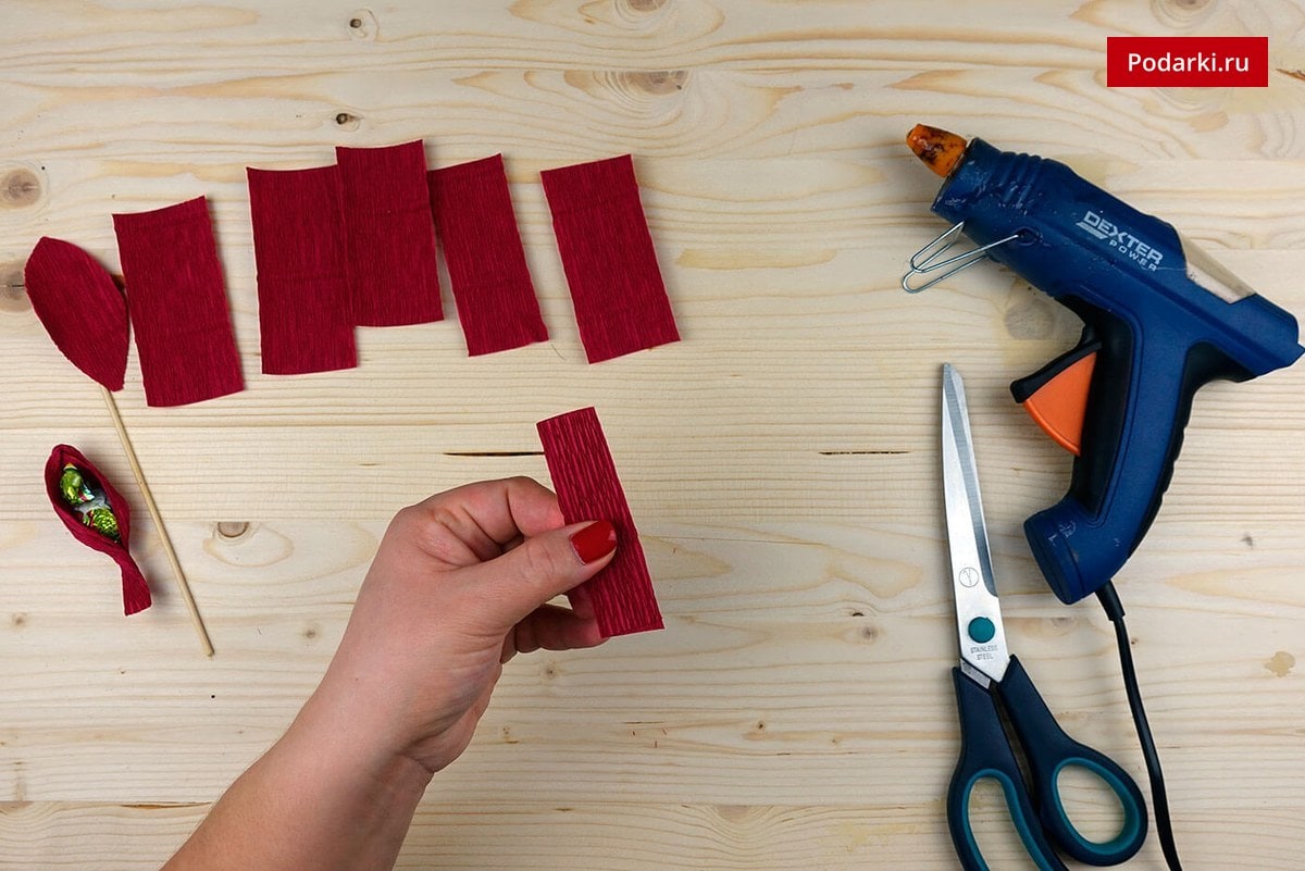 DIY kytica zo sladkostí krok za krokom: fotografická majstrovská trieda pre začiatočníkov