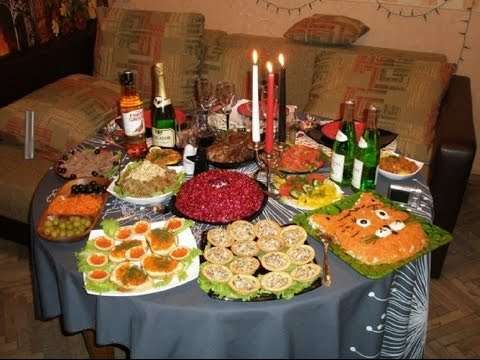Πρωτοχρονιάτικο τραπέζι μενού