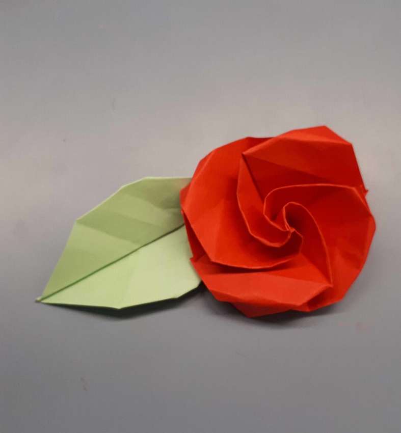 simpel origami papirblomst