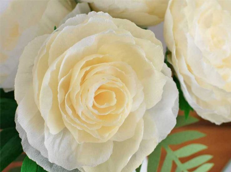 DIY papirblomster fotoeksempler: hvordan man laver håndværk til begyndere i en mesterklasse, hvad skal man gøre fra tyndt crepe -papir og fra tykt papir?