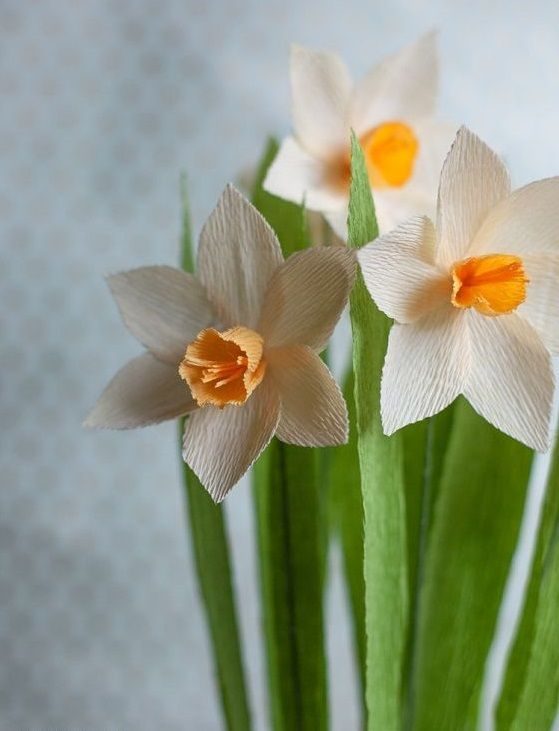 DIY bølgepapeblomster: de bedste mesterklasser og indretningstips