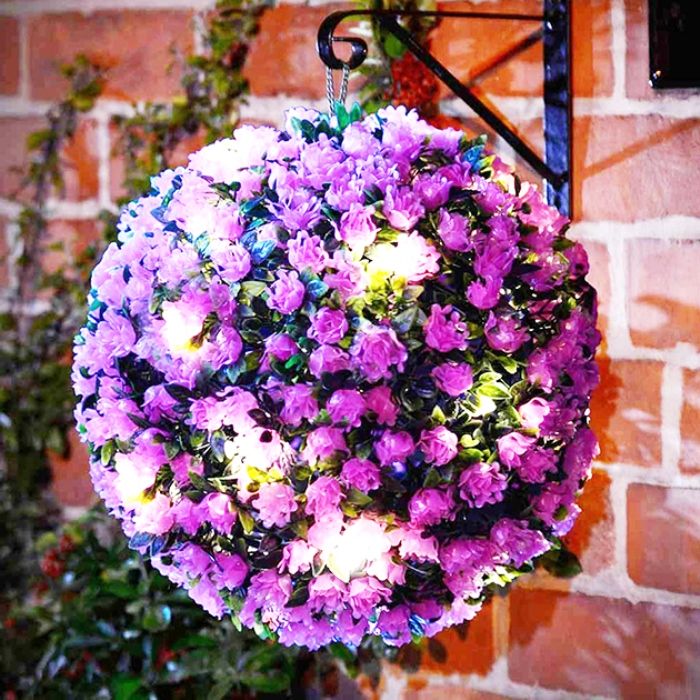 Sådan laver du et blomsterbed med dine egne hænder