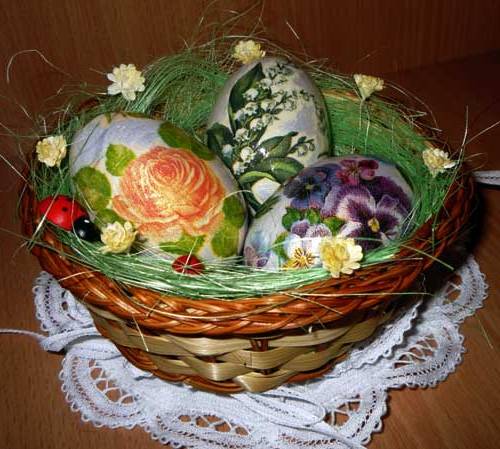 Vajíčka decoupage na veľkonočné majstrovské kurzy Decoupage vajíčok na veľkonočné majstrovské kurzy: peyp-art, decopatch