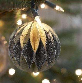 Dekorácia vianočného stromčeka. Ako to urobiť sami z papiera