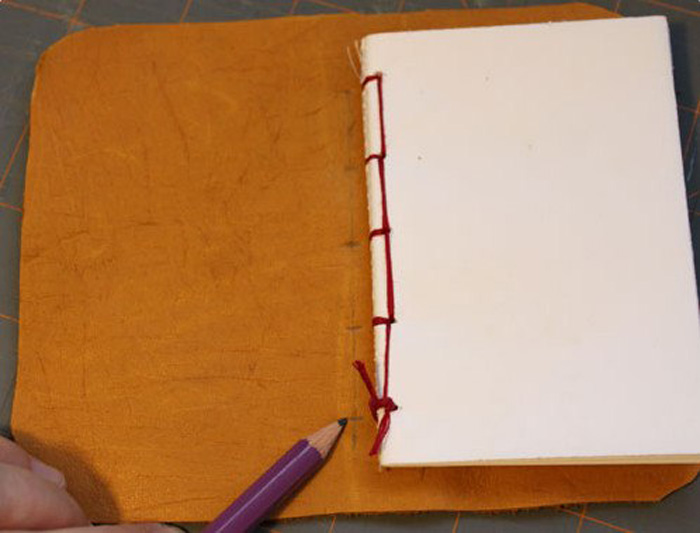 Ako si vyrobiť notebook: typy notebookov, výhody ručne vyrobeného notebooku, nápady na fotografie a majstrovské kurzy o tom, ako a z čoho vytvoriť notebook