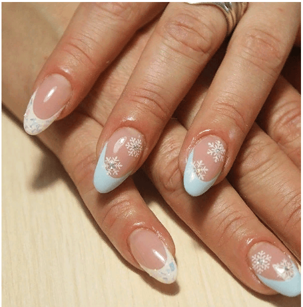 foto af ideer til nytårs manicure