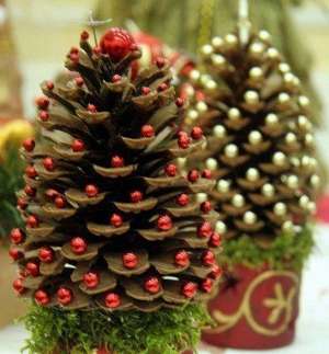 čo urobiť umelý vianočný stromček