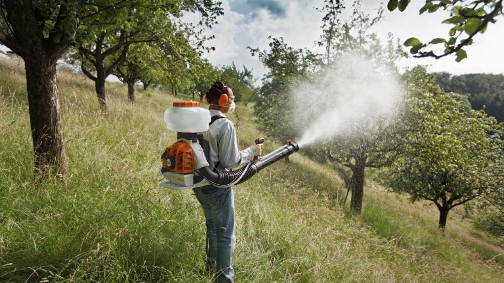 ved hvilken temperatur kan haven sprøjtes om foråret