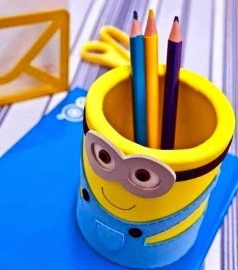 أقلام الرصاص DIY أقلام الرصاص DIY من مواد الخردة
