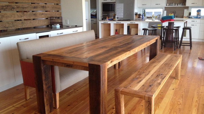 طاولة المطبخ الخشبية DIY