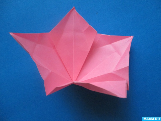 Kusudama fotoeksempler: hvad er det - hvordan man laver en magisk modulær kugle ud af papir med egne hænder, ordninger til samling af origami blomster