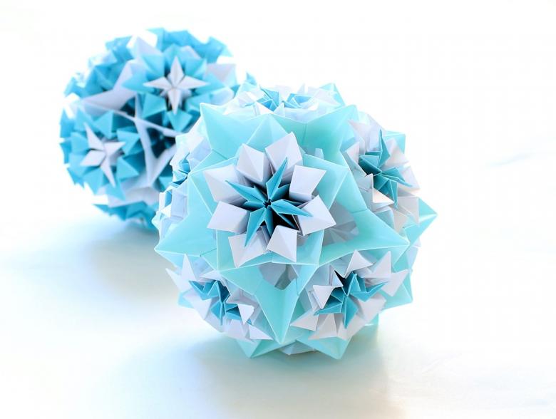 Kusudama: vaihtoehdot, valokuvakaaviot kusudama -pallojen tekemiseksi paperista