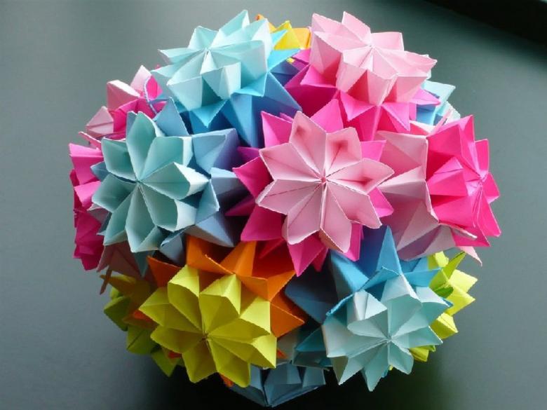 Kusudama: muligheder, fotodiagrammer, hvordan man laver kusudama -bolde ud af papir