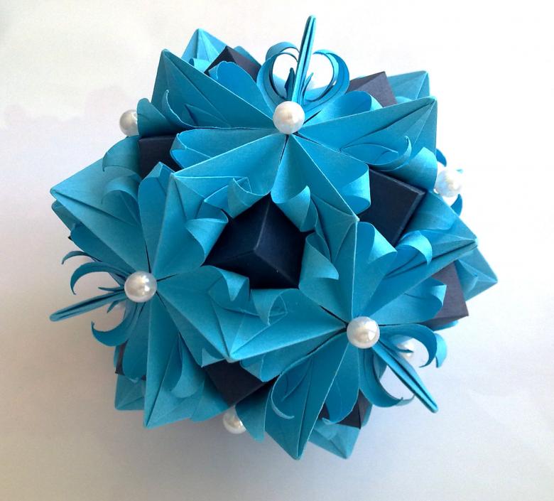 Kusudama: muligheder, fotodiagrammer, hvordan man laver kusudama -bolde ud af papir