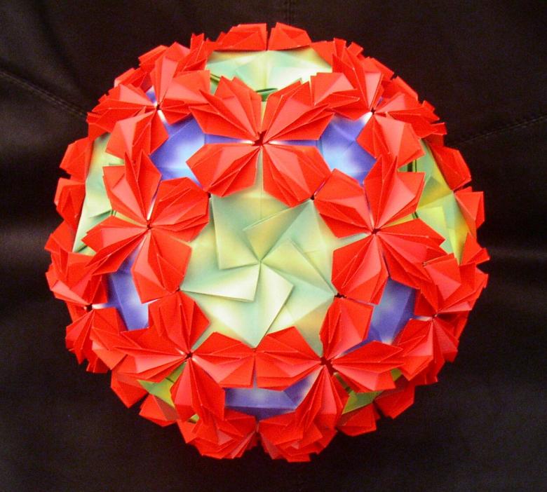 Kusudama: خيارات ، مخططات للصور كيفية صنع كرات kusudama من الورق