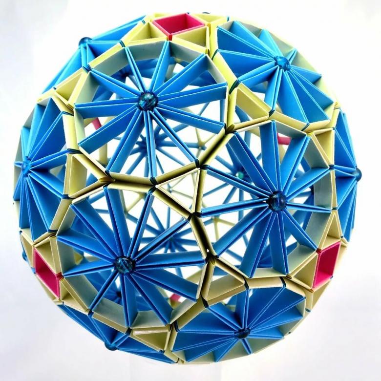 Kusudama: خيارات ، مخططات للصور كيفية صنع كرات kusudama من الورق