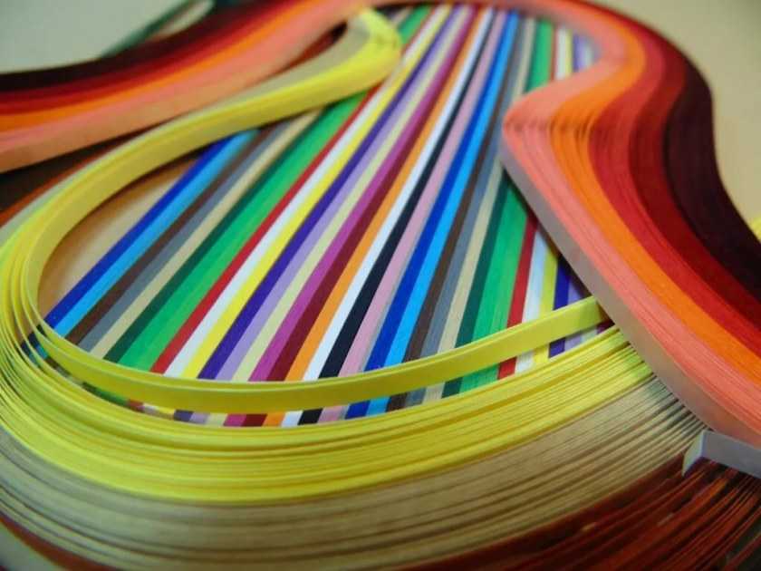 Quilling-käsitöitä aloittelijoille valokuvaesimerkkejä-vaiheittaiset mestarikurssit, joissa kuvataan järjestelmiä