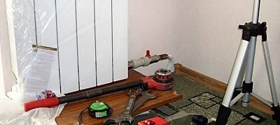 Tilslutningsdiagrammer til varme radiatorer i et privat hus: funktioner i et-rør og to-rørs forbindelse