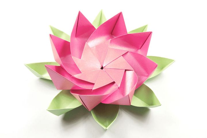 Mesterklasse om samling af en modulær origami -lotus