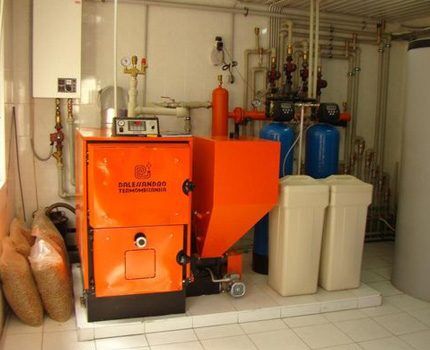 Veľký bunker bude poskytovať automatizovanú prevádzku zariadenia Zásobník na pelety