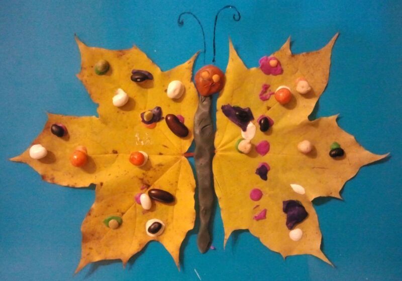 DIY φθινοπωρινές χειροτεχνίες από φύλλα (όλα τα νέα είδη για παιδιά νηπιαγωγείου και σχολείου) στάδιο 21