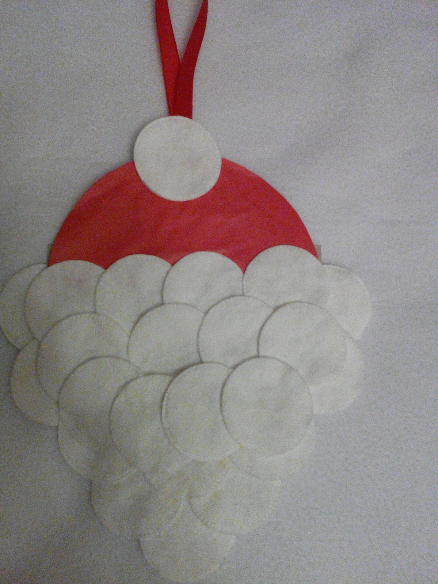 سانتا كلوز من الفوط القطنية تصنع مع طفل