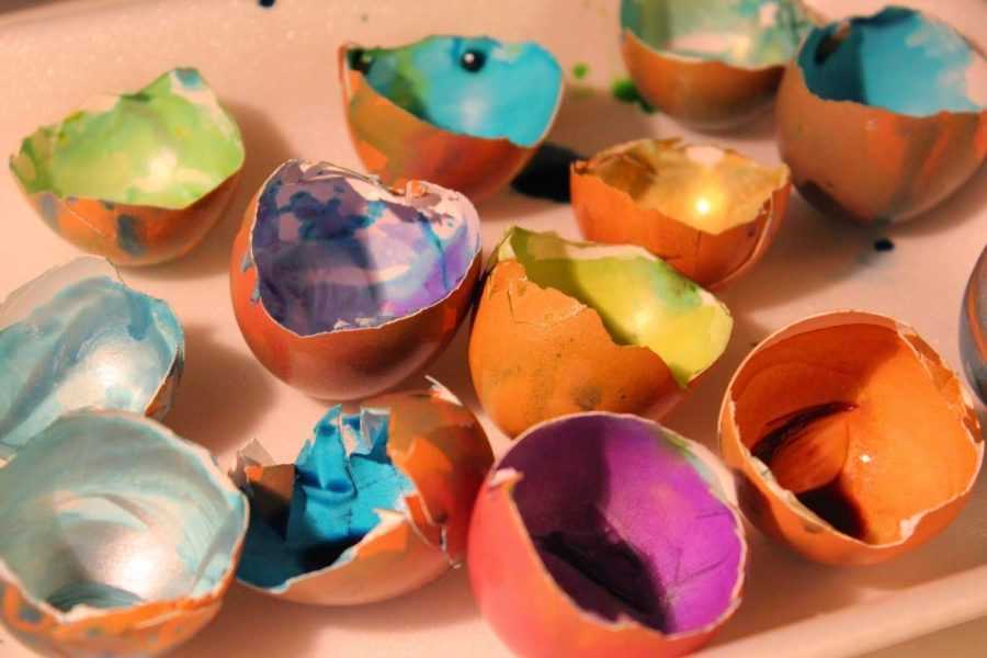 Χειροτεχνία με κέλυφος αυγού: παραδείγματα φωτογραφιών των καλύτερων έργων και περιγραφή της κατασκευής τους