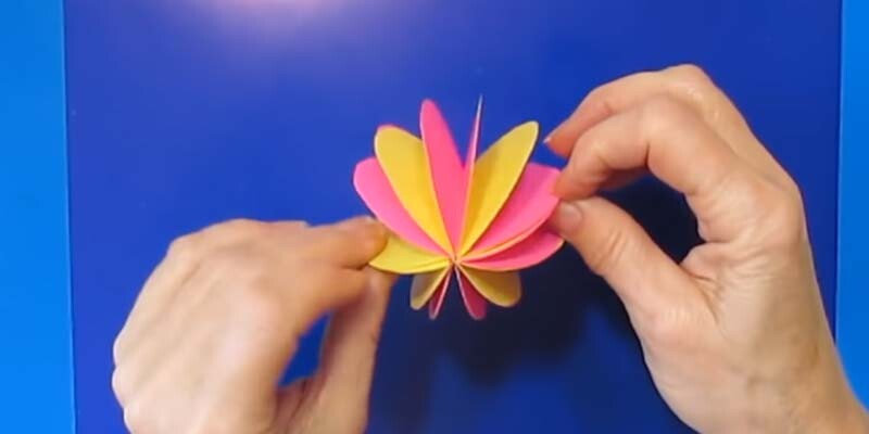 بيض عيد الفصح DIY للمدرسة ورياض الأطفال