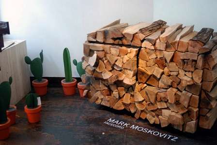 DIY woodpile كيف تصنع حطبًا للحطب بيديك