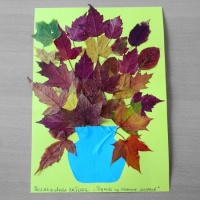 Detská majstrovská trieda z prírodného materiálu „Kytica jesenných listov“