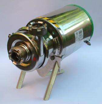 Centrifugalpumpe 12С 12-10 Pumpe НЦС 12-10 er centrifugal og et-trins. Den er velegnet til arbejde i en dybde på 5 m.