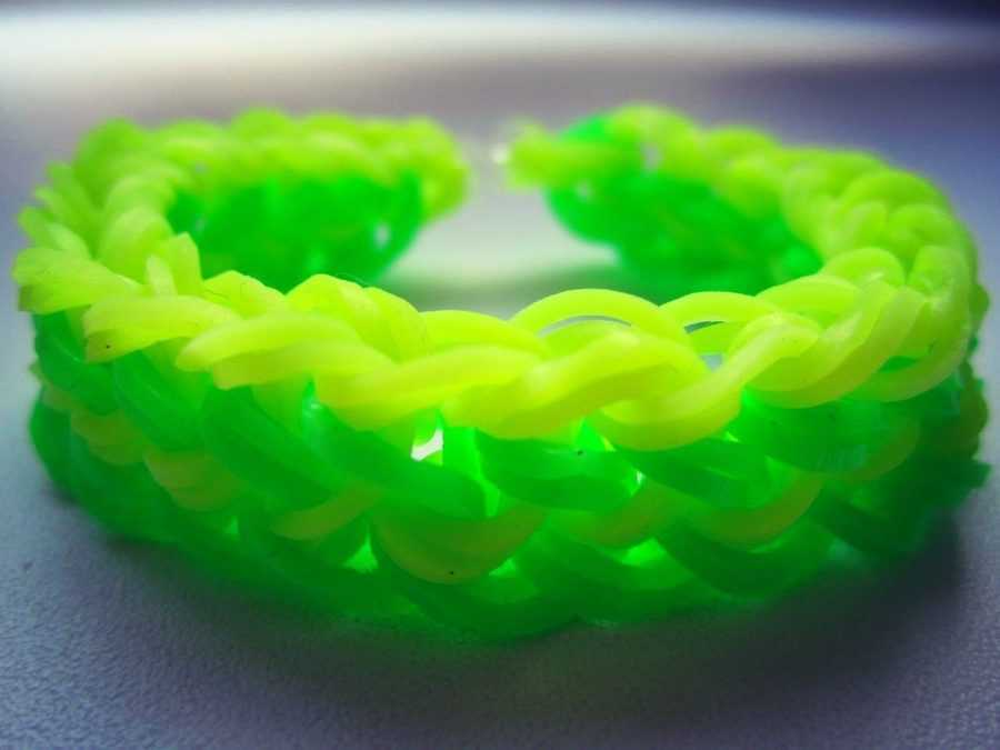 Mønstre til vævning af armbånd fra gummibånd-hvordan og hvad der skal væves, trin-for-trin algoritmer til fremstilling af armbånd fra gummibånd