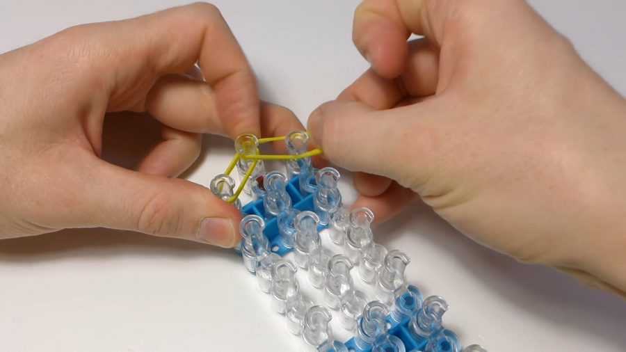 Mønstre til vævning af armbånd fra gummibånd-hvordan og hvad der skal væves, trin-for-trin algoritmer til fremstilling af armbånd fra gummibånd
