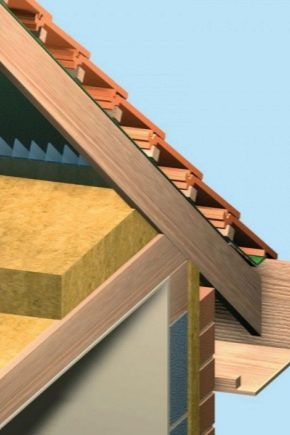 Методи за таванна изолация в къща със студен покрив