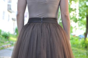 Πώς να ράψετε μια μοντέρνα τούλινη φούστα